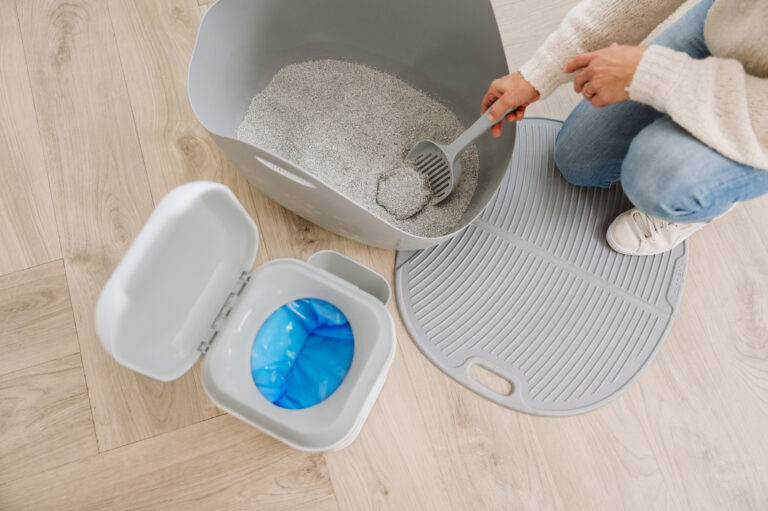 Pet Genie product photography