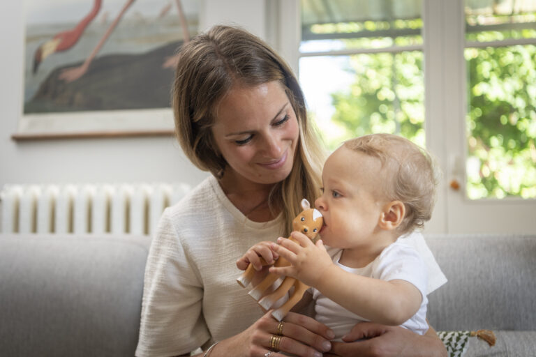 Sophie la Girafe product photography